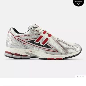 New balance 1906R size 6Women